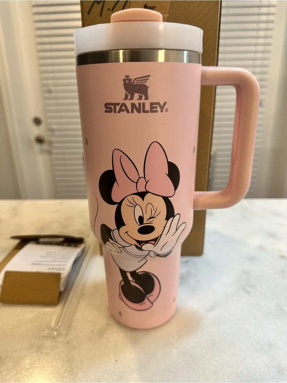Stanley Disney Minnie Mouse Pink 40oz Quencher H20 Tumbler with Handle - Picture 5 of 12